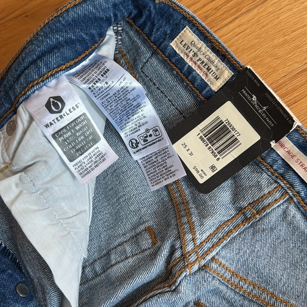 Levi's Ribcage Straight Ankle Jeans 25 x 31 - Picture 14 of 15